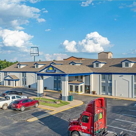 Days Inn By Wyndham Pauls Valley Bagian luar foto